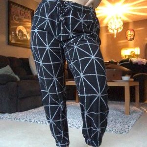 Comfy Fit Print Pants with Bead Detail